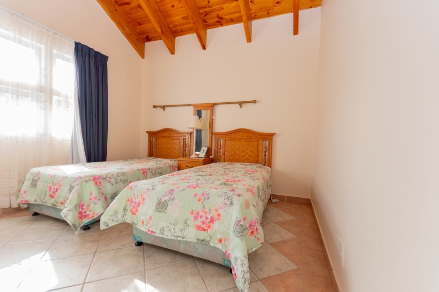 4 Bedroom Property for Sale in Port Owen Western Cape